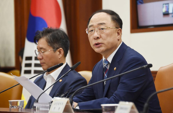 Seoul challenges Tokyo to comply with intl probe on NK sanction breach