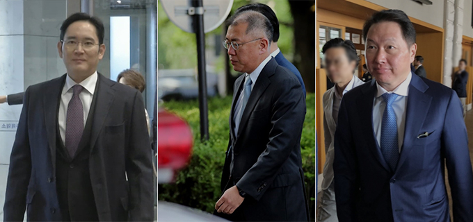 (From left) Samsung Electronics Jay. Y. Lee, Hyundai Motor Group Executive Vice Chairman Chung Eui-sun and SK Group Chairman Chey Tae-won.