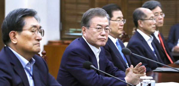 Korean President Moon suggests hard-line action versus Japan`s export curbs